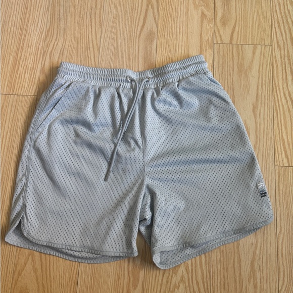 Kith x Jordan Mesh Shorts - Picture 2 of 5